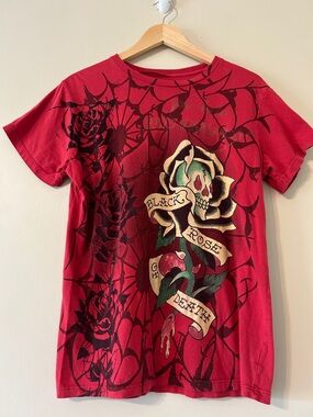 Ed Hardy Thrashed Y2K Red
Short Sleeve T-Shirt Black Rose of Death Black Widow M